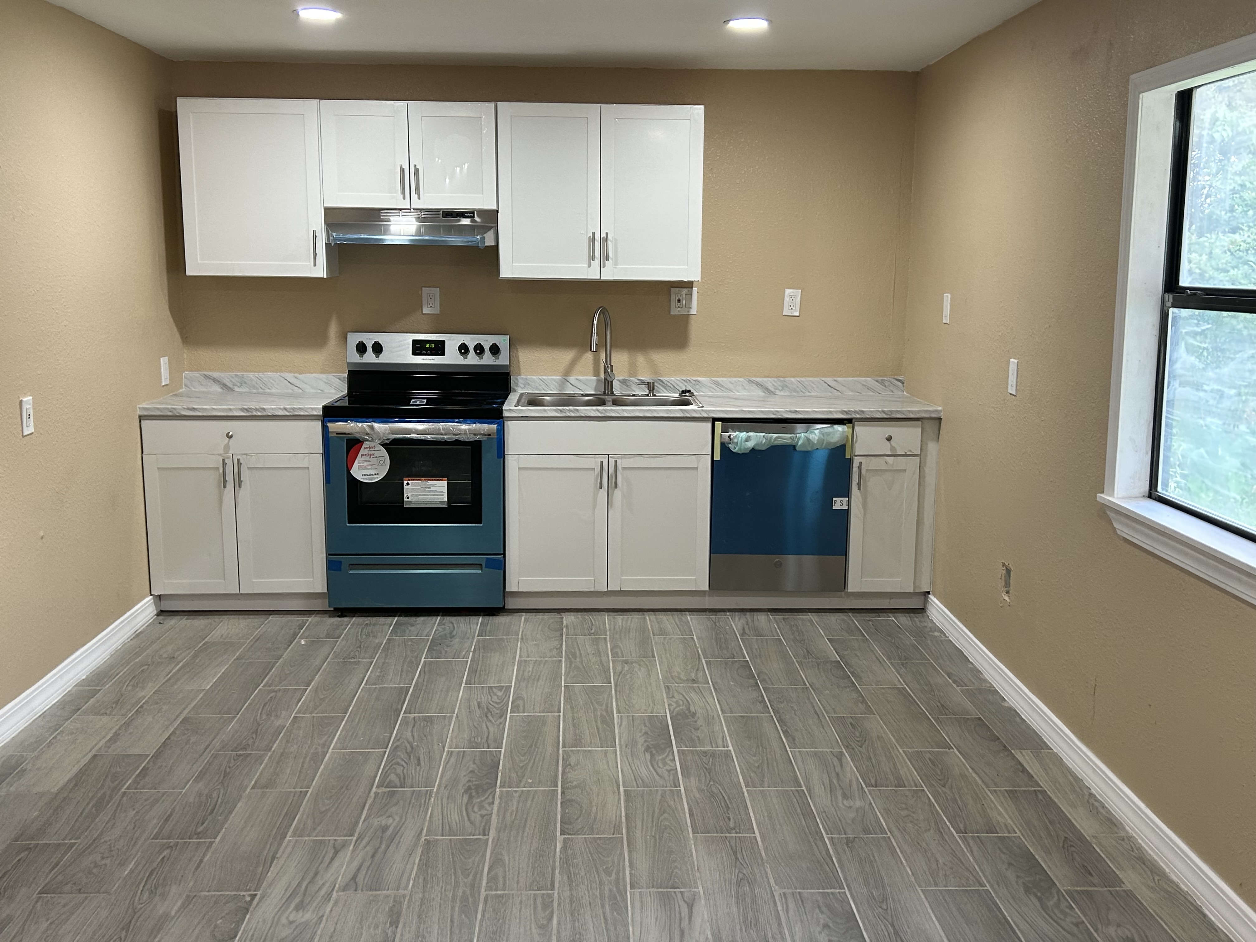 Private: 118 Alabama St  Orange, TX 77630