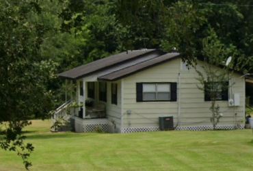 3 bed/2 bath Home For Sale in Hardin