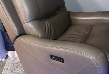 Power recliner by ‘Ashley HomeStores’