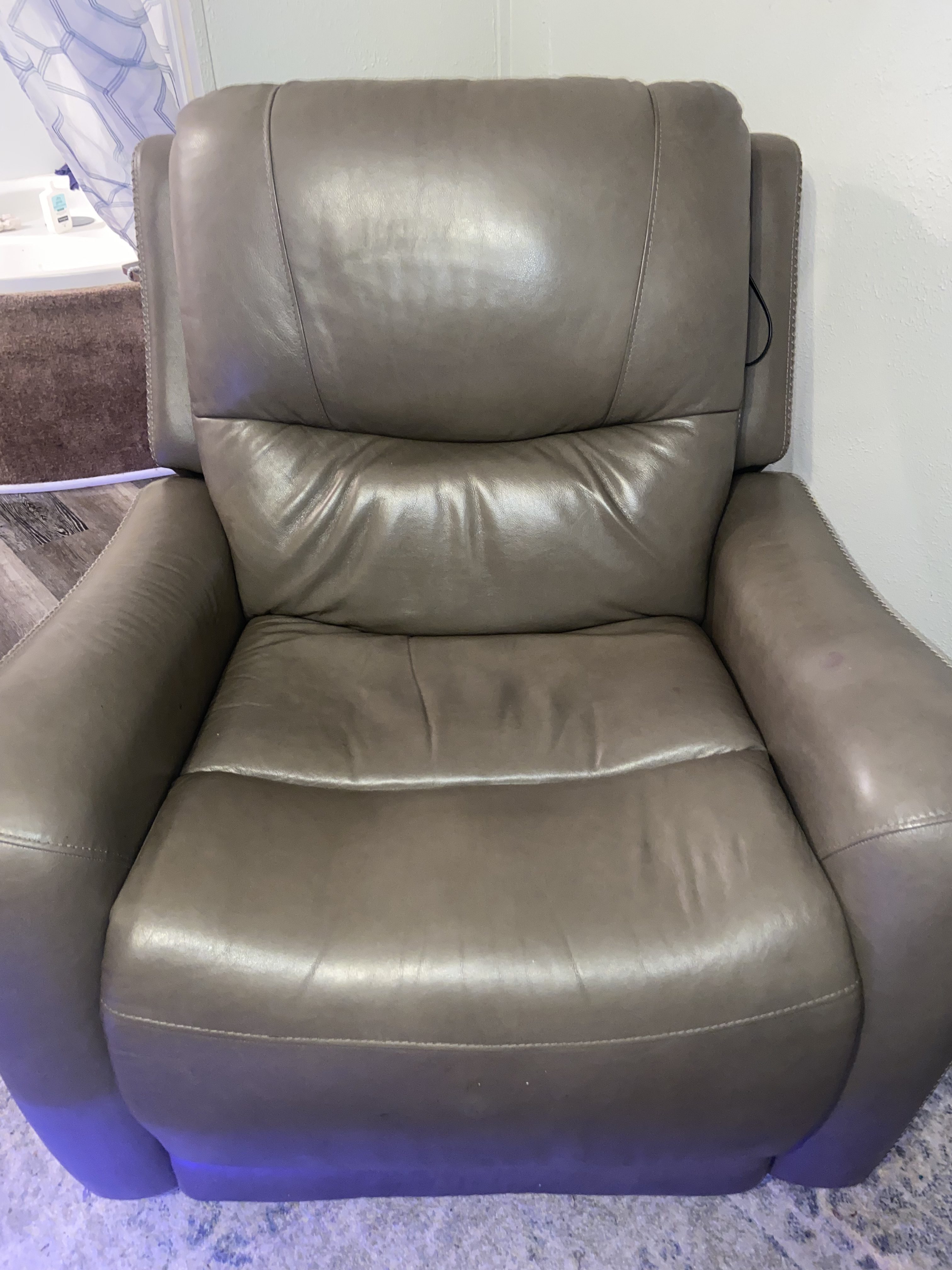 Power recliner by ‘Ashley HomeStores’