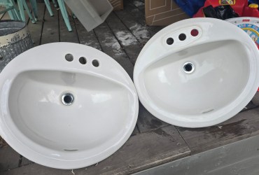 Free White Porcelain Bathroom Sinks