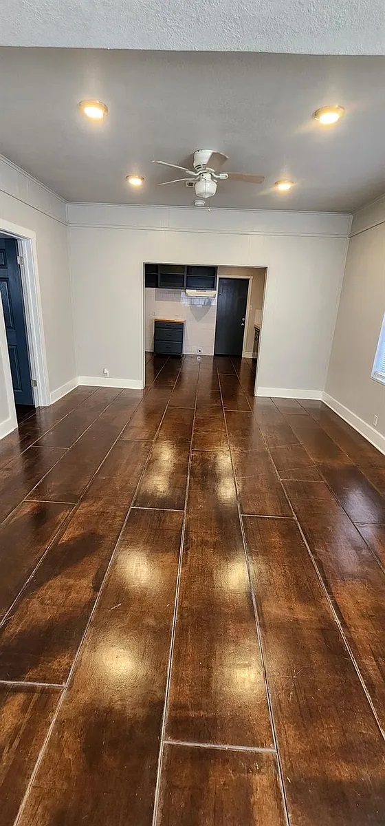 2 bed 2 bath home for rent in Beaumont minutes from Lamar University