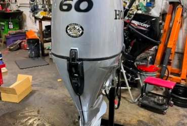 Slightly Used Honda 60HP 4-Stroke Outboard Motor Engine