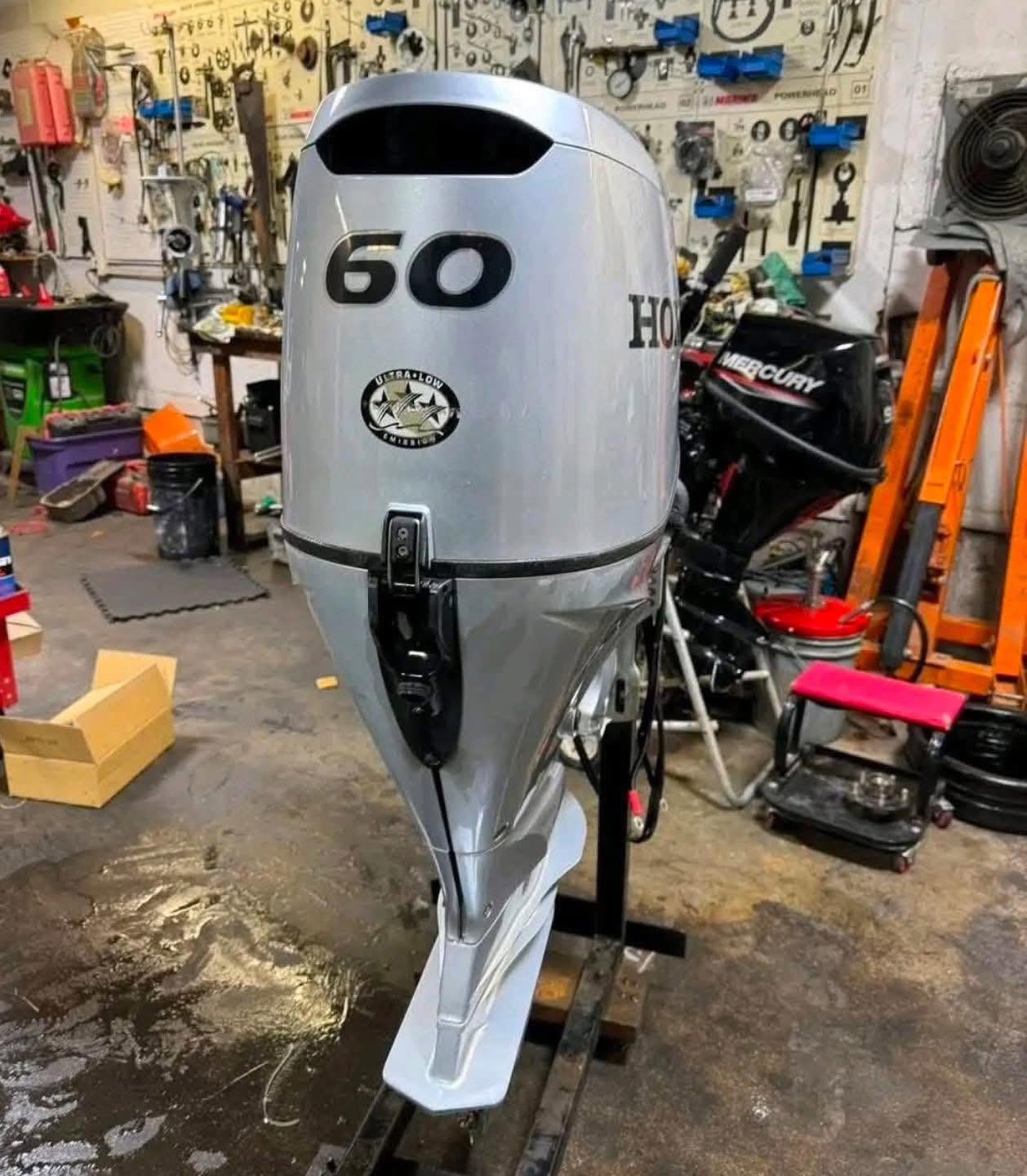 Slightly Used Honda 60HP 4-Stroke Outboard Motor Engine