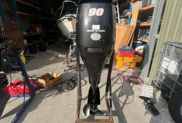 Slightly Used Suzuki 90HP 4-Stroke Outboard Motor Engine