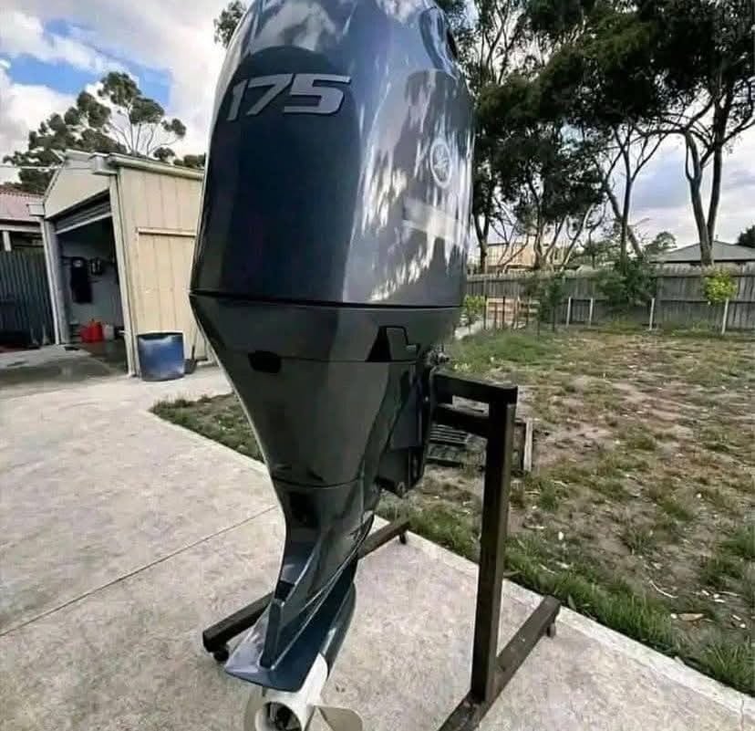 Slightly Used Yamaha 175HP 4-Stroke Outboard Motor Engine